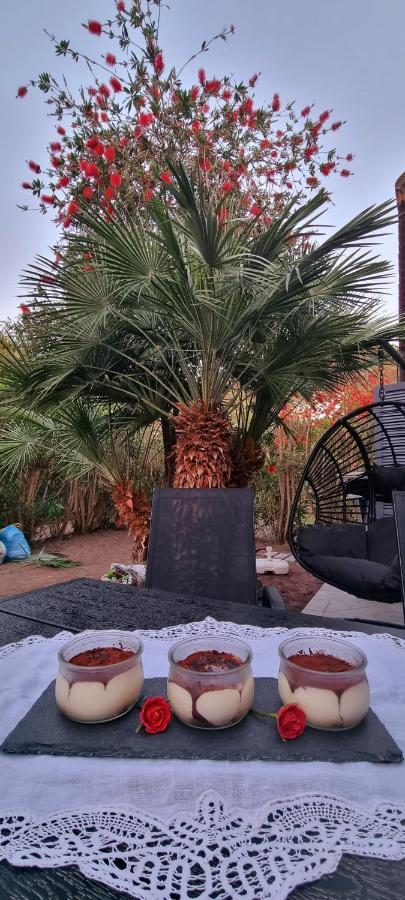 La Villetta Tre Palme 瓦雷多利亚 外观 照片